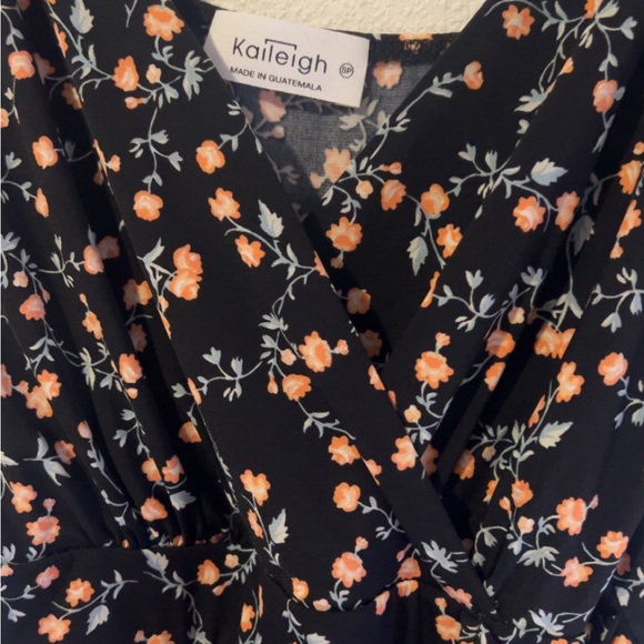 Kaileigh Floral Black Wide Leg Jumpsuit Small Petite Casual Dressy Outfit NWOT - Picture 7 of 11